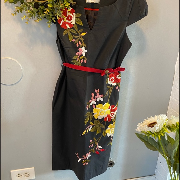 #139-Moulinette Soeurs Dress - Picture 2 of 9